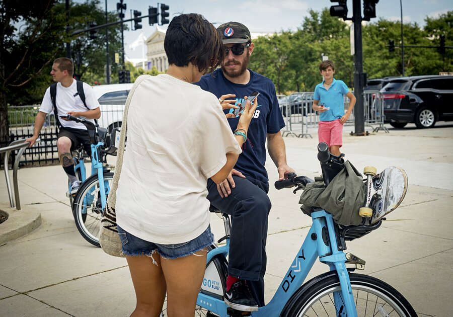 Damn Am Chicago 2016 - Tourist Mission