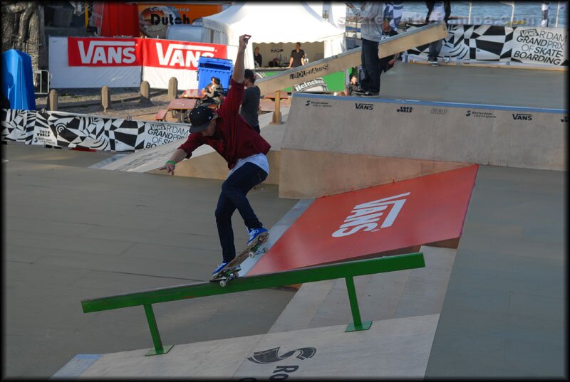 Remco Staak - frontside nosegrind