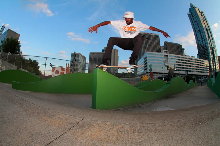 <!--daatlrt-->

Classic OG spot in Downtown. This place is harder to skate than it looks, and that says a lot. 