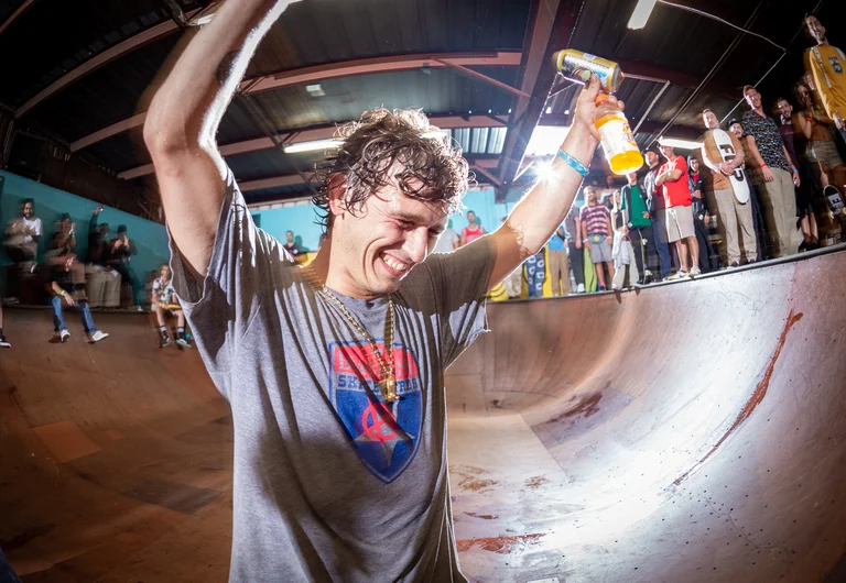 Surprised to see Jaime drinking something that is hydrating

<!--tampapro22madnessbowljam-->