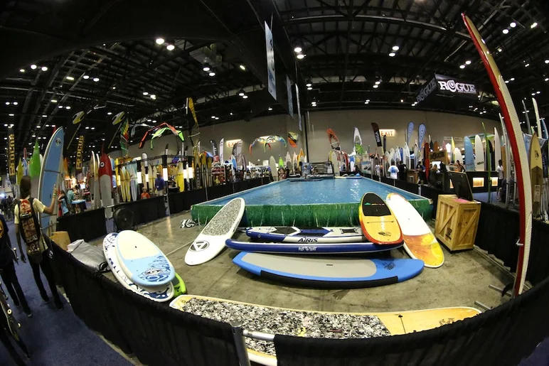 <!-- surfexpo2013 -->

Indoor pool