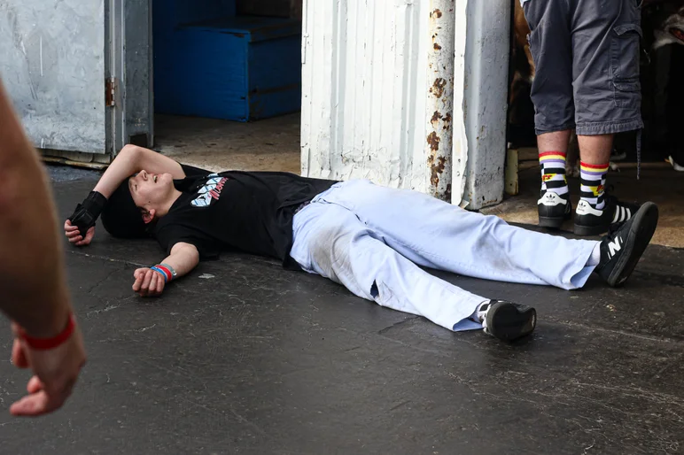 3rd Place 16-29 skater Zach Brooks : Post Jam Nap<!--onthespot21-->