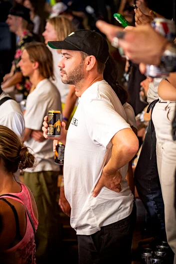 This is not an advertisement for Pineapple Chile Kombucha with Florida legend, Jeff Lenoce; but that stuff's bomb!
<!--sundaytampapro2021-->