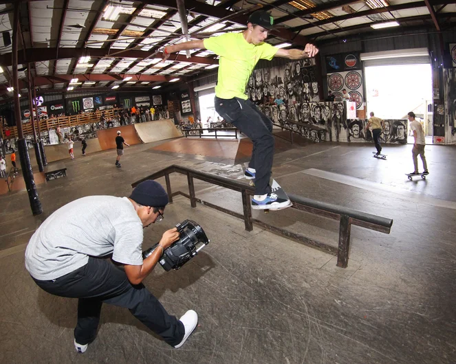 <!--sr19photos-->

Justin Santiago was here filming an edit of the contest, be on the lookout for the video coming out soon. Here he is filming Jake Yanko doing a Barley Grind.
