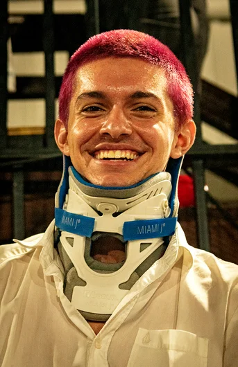 Jake Yanko probably shoulda been skatin’ the Concrete Jam, but still good in spirit as a braced up spectator. He coulda probably still hit the sub-box though! 
<!--tampam2022madnessconcretejam-->