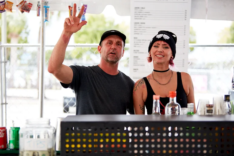 Wouldn’t have it any other way.. greeted by the bartenders.

<!--TampaAm21Qualifiers-->