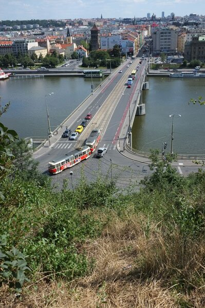 Lurk Through Prague 2011: Stalin plaza