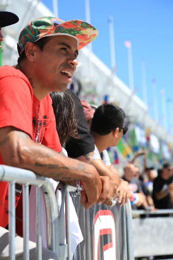 <!--agenda14-->

Manny was in the crowd.


