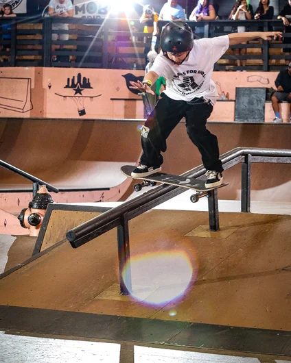 Mason Martin - Boardslide

<!--schoolsoutjam2023-->