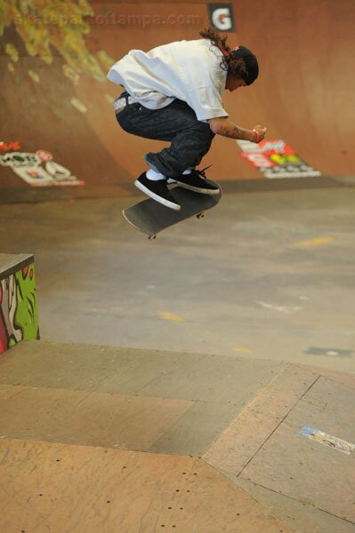 Andrew Pott - hardflip