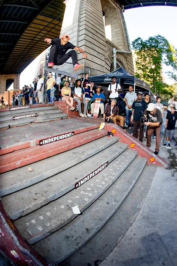 <!--danycsat-->

Maurio McCoy tried this frontside flip in his run, but came up short. Thankfully he had 30 minutes to handle it during best trick.