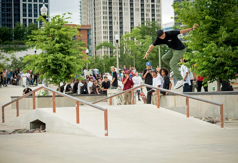<!--da-chicago16-sat-->

Marcos Montoya with everybody’s universal favorite, the elusive Backside Noseblunt Slide.