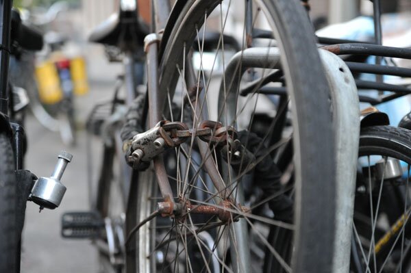 Amsterdam: Lock your rusty pile up