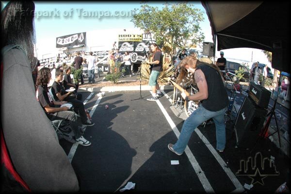 Damn Am at Volcom 2006 Lurk and Chill Photos