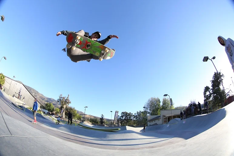 <!-- woodwardwest2013 -->

David Bo blasting an Ollie