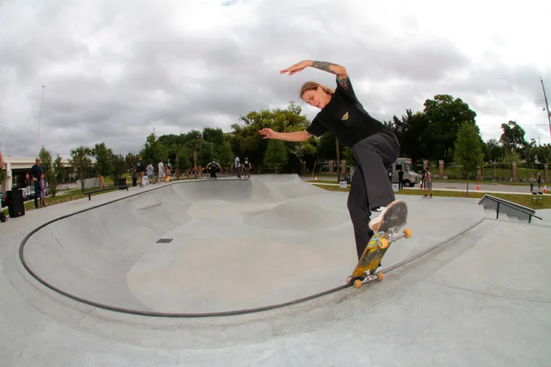 <!--brobowl2-->

Eric McKenney battled this Nose Blunt for awhile but I think he could land them every try now. Practice makes perfect and, well, you’re pretty damn close!