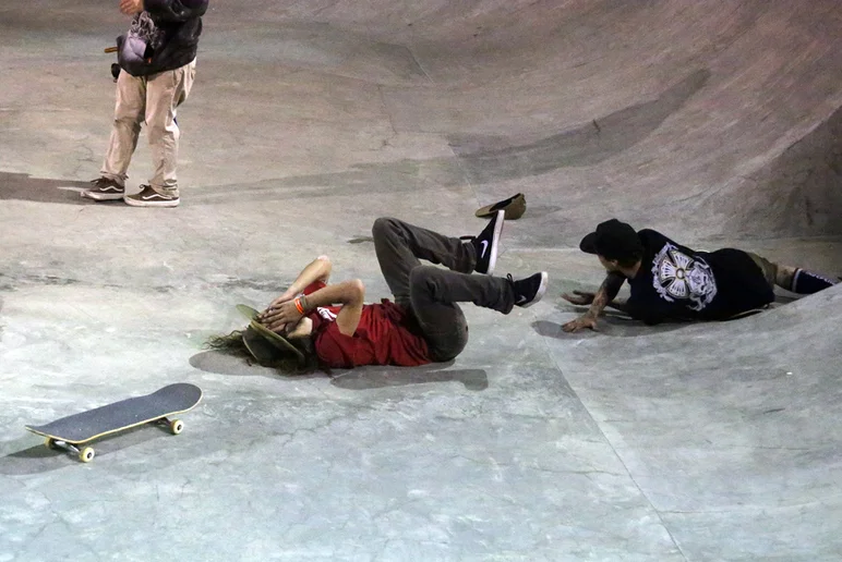 <!--pro17-consjam-->

There was a pretty gnarly collision between Cody and Charlie. No love or blood lost though. 