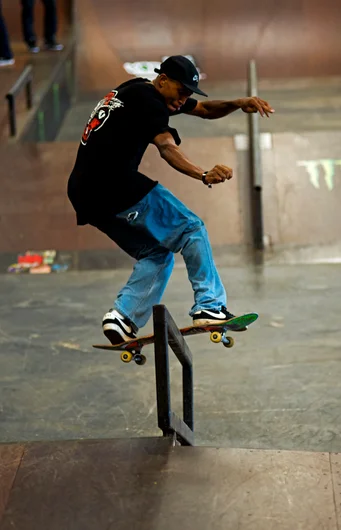 <!--sundaydaypro15-->

After Ishod rifled off a plethora of moves down the rail he start working his way back up with a Frontboard.