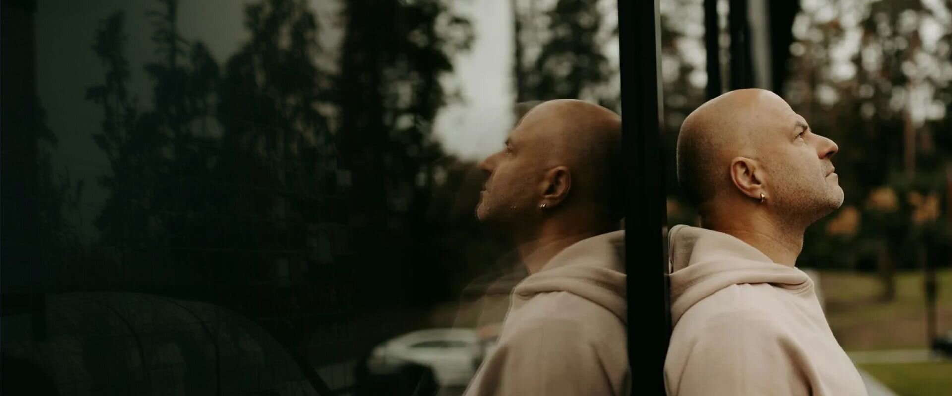 Background image for the hero section in desktop