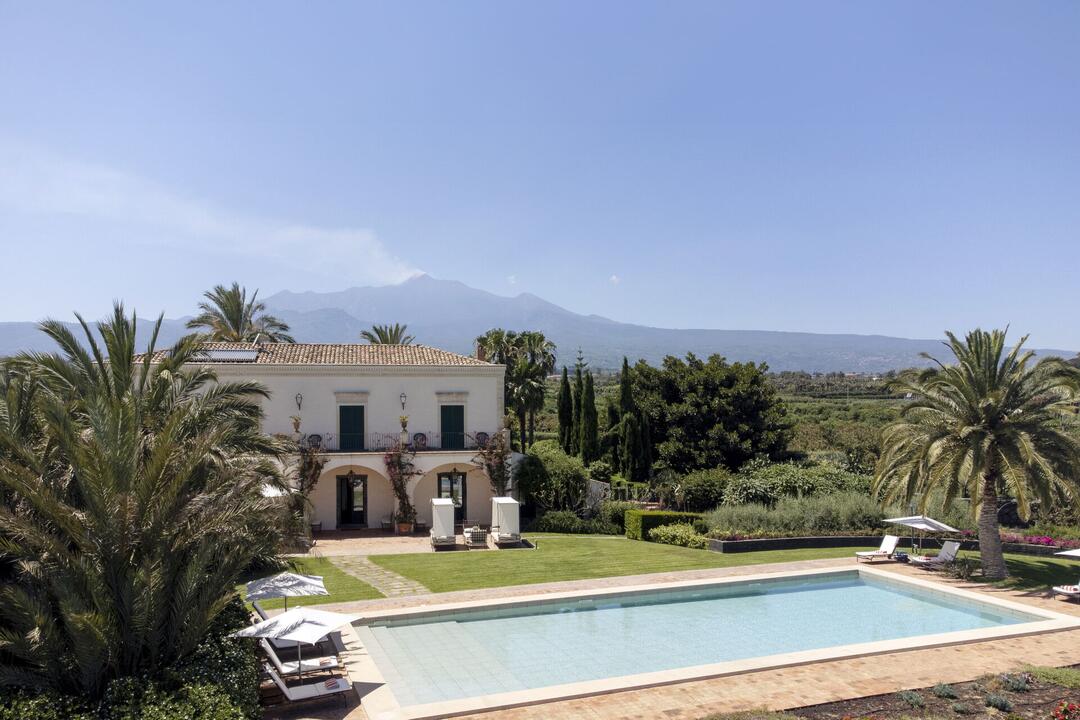 Our guide to the ionian riviera