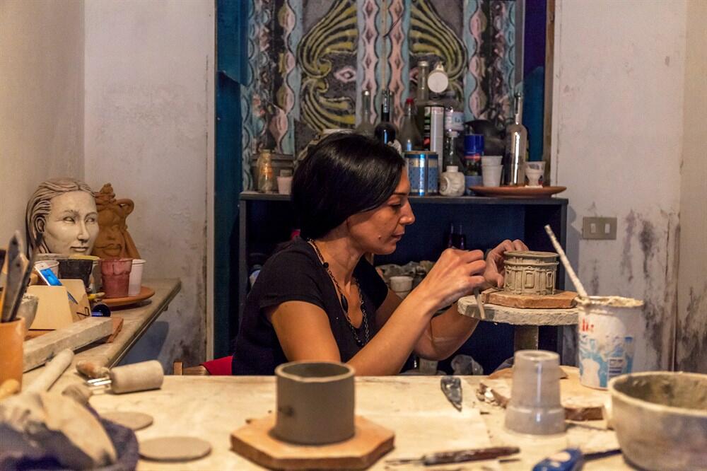 Sicilian ceramis artisan