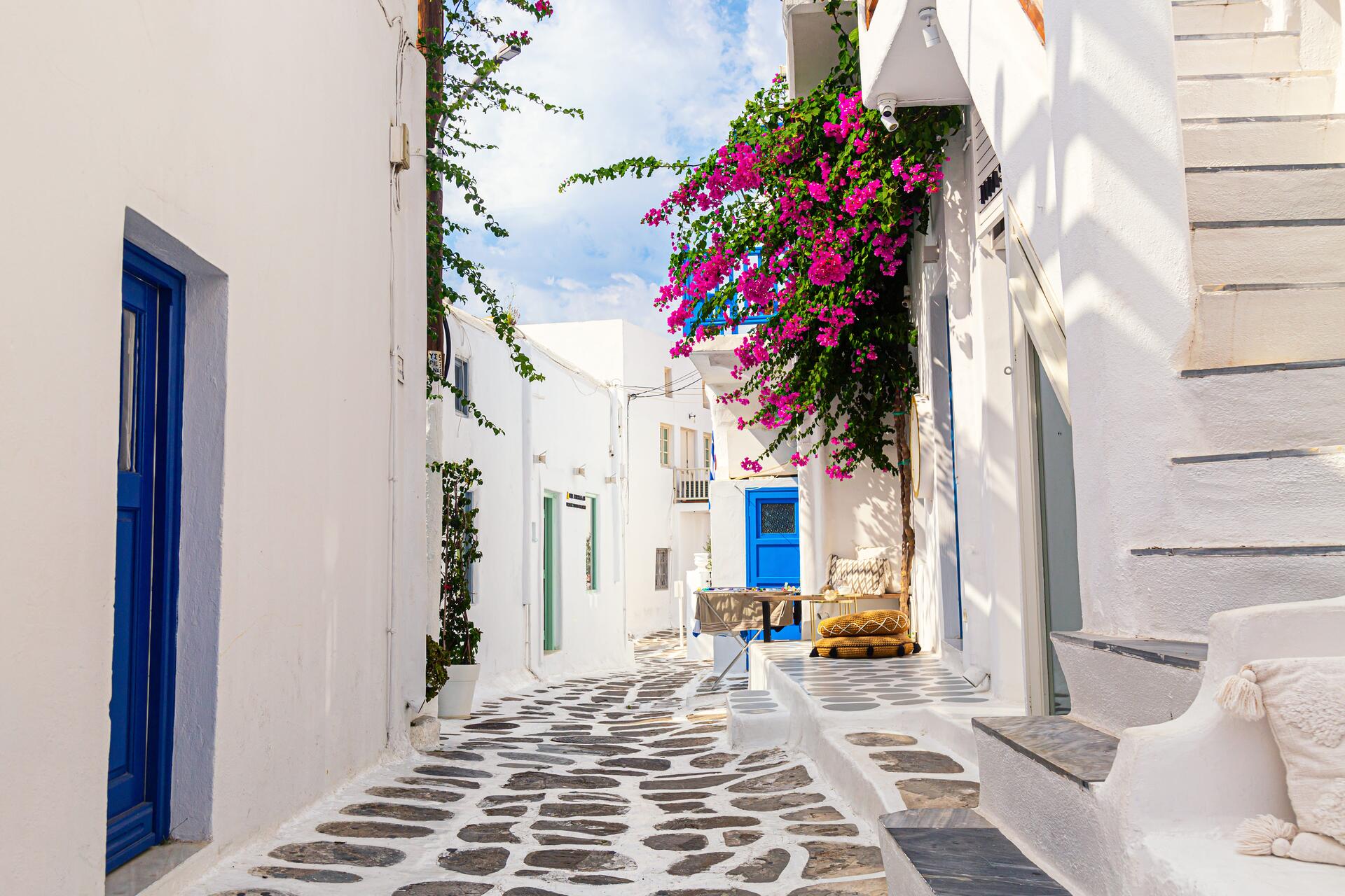 mykonos town 