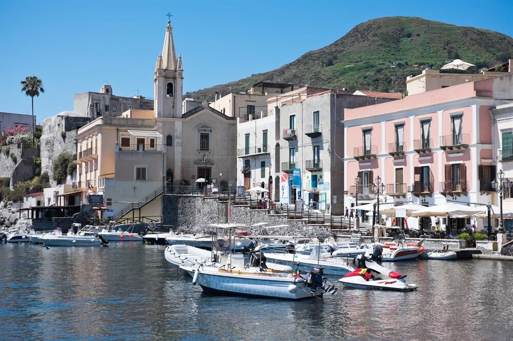 Posidonia Sicily