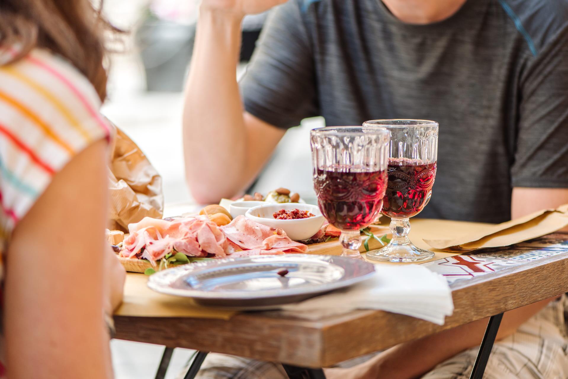 Best Restaurants Sicily: Michelin Guide & Hidden Gems