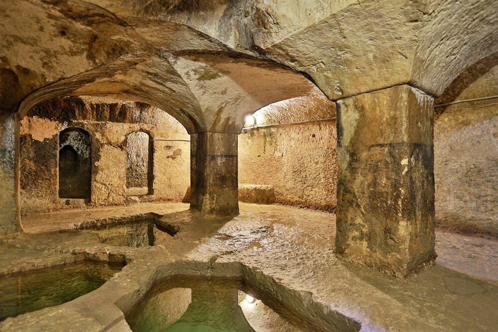 Jewish baths in syracuse