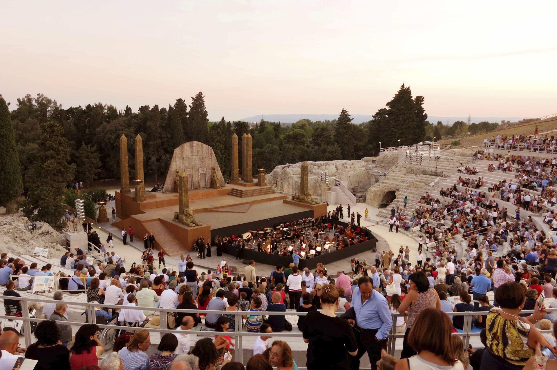 In the spring and early summer Syracuse's ancient theatre hosts a festival of Greek plays.