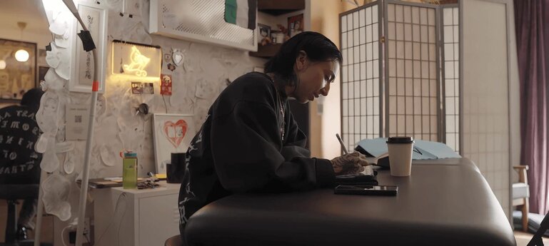 Tamara Santibanez Tattoo Artist 