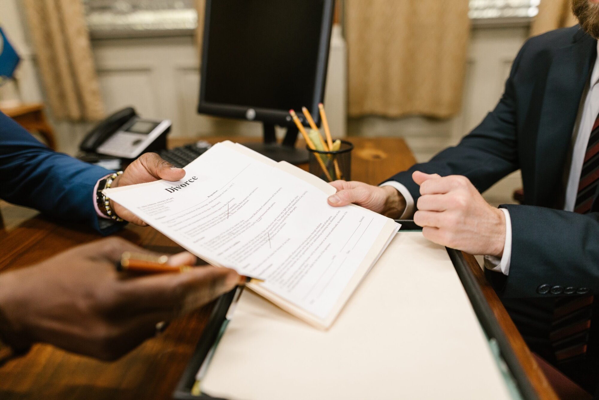 Image for Blog Article - How to amend a divorce decree in 8 simple steps
