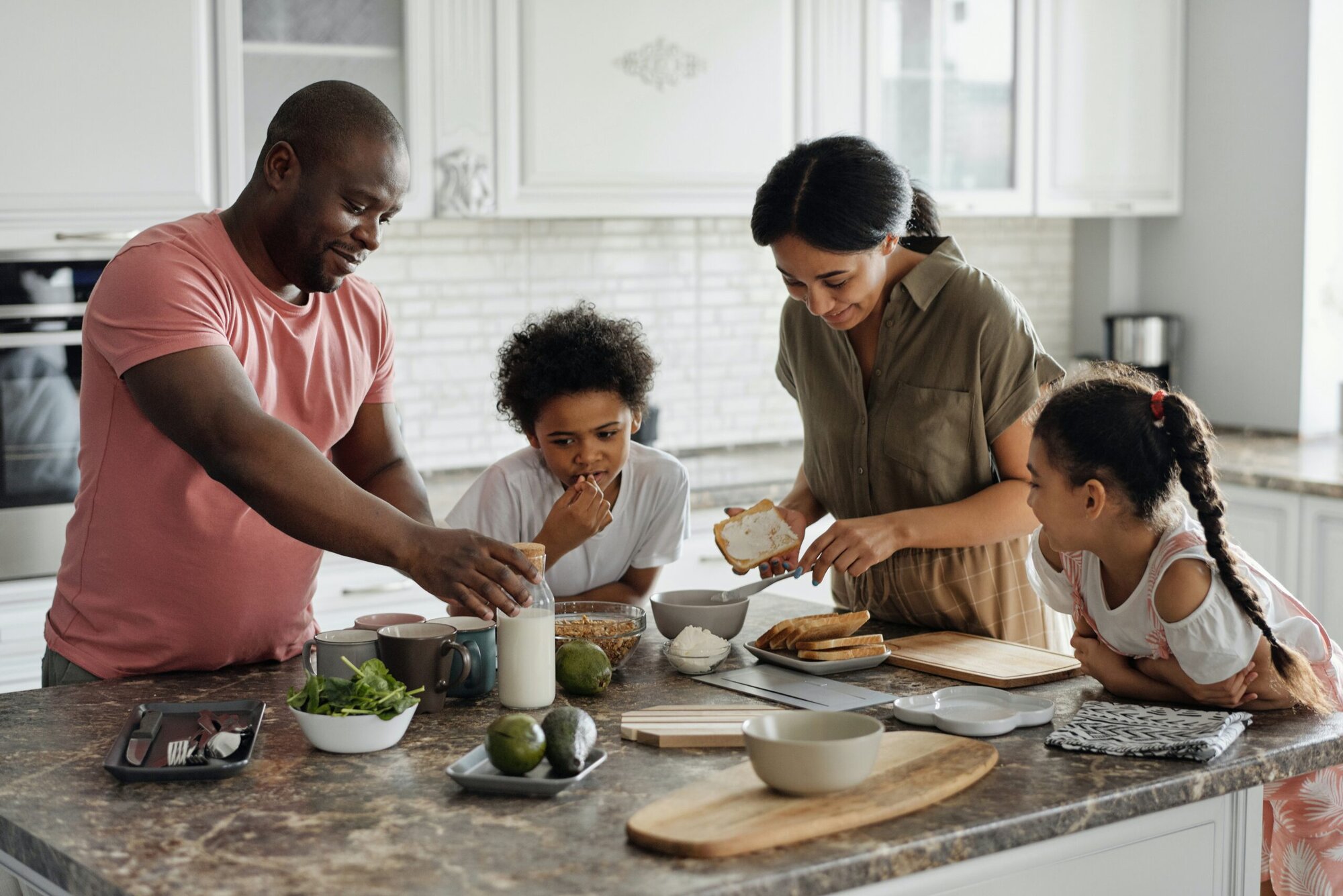 9 tips for successful co-parenting (+ helpful resources!)