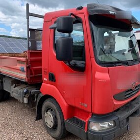 Sell used renault midlum truck