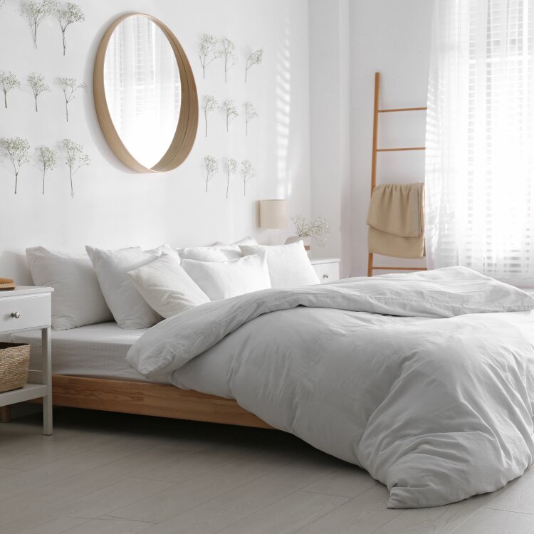 Design a Bedroom for Better Rest and Wellness