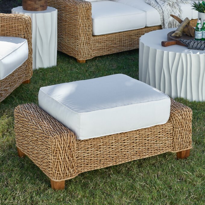 Outdoor Ottomans & Poufs