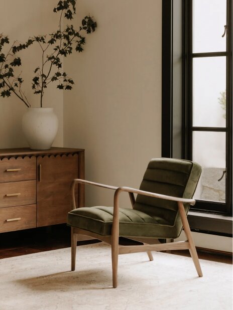 Featured Carousel Tile