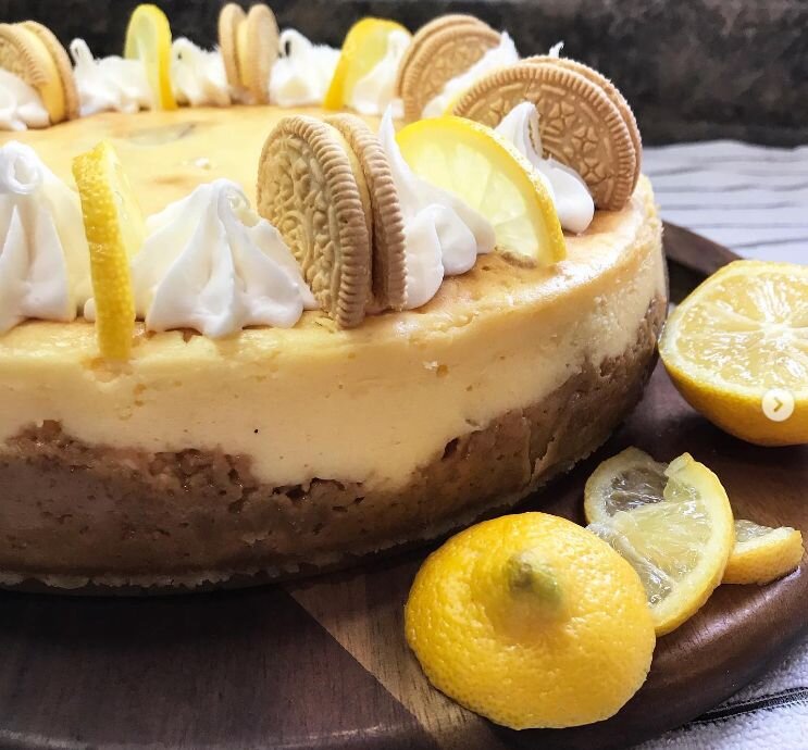 Springtime Golden Lemon Oreo Cheesecake