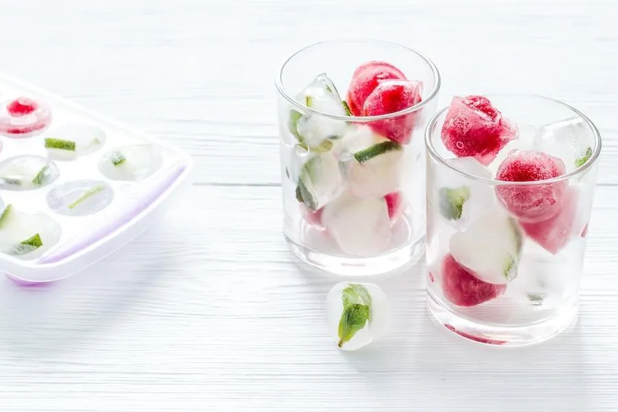 aesthetic ice cubes