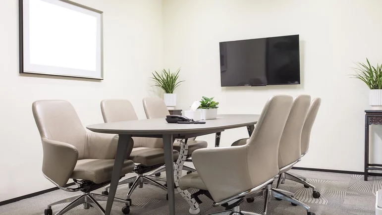 Should You Rent or Buy Your Office Furniture?