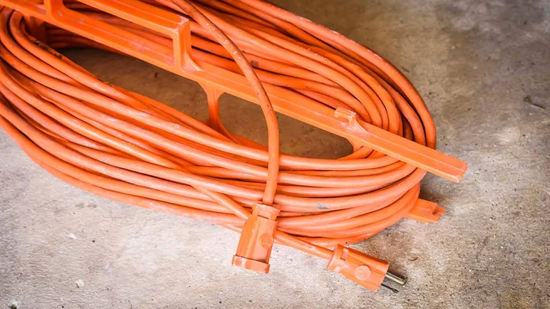 Maintenance Tips for Your Business’s Extension Cords