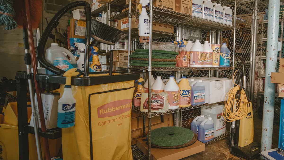 Essential List of Commercial Janitorial Equipment for Facility Managers