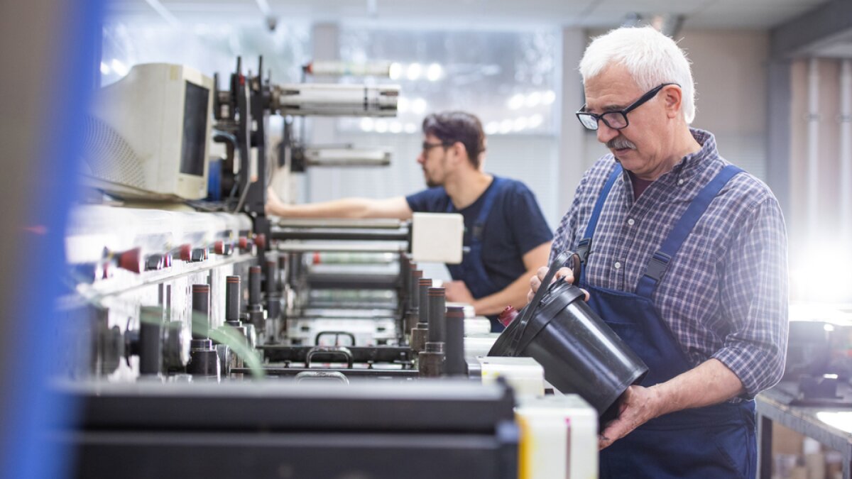 Supporting an Aging Manufacturing Workforce