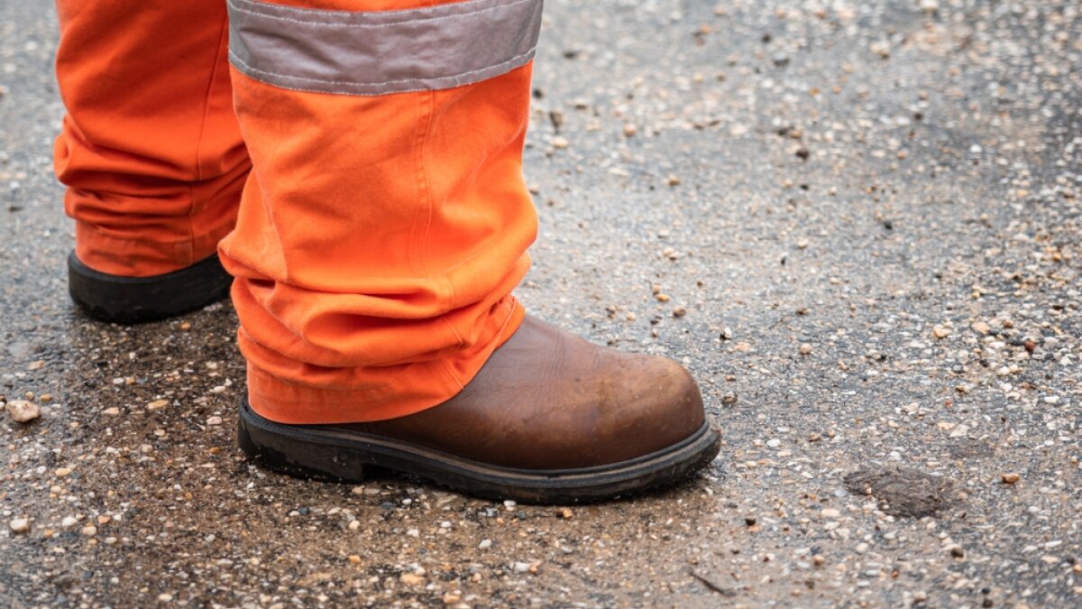 How to Choose the Right Safety Footwear for Your Business