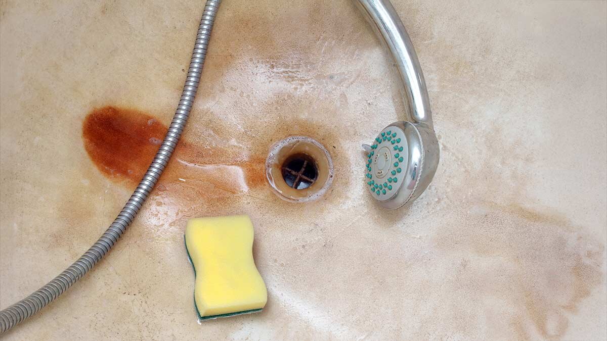 How to Remove Rust from Your Commercial Bathtub