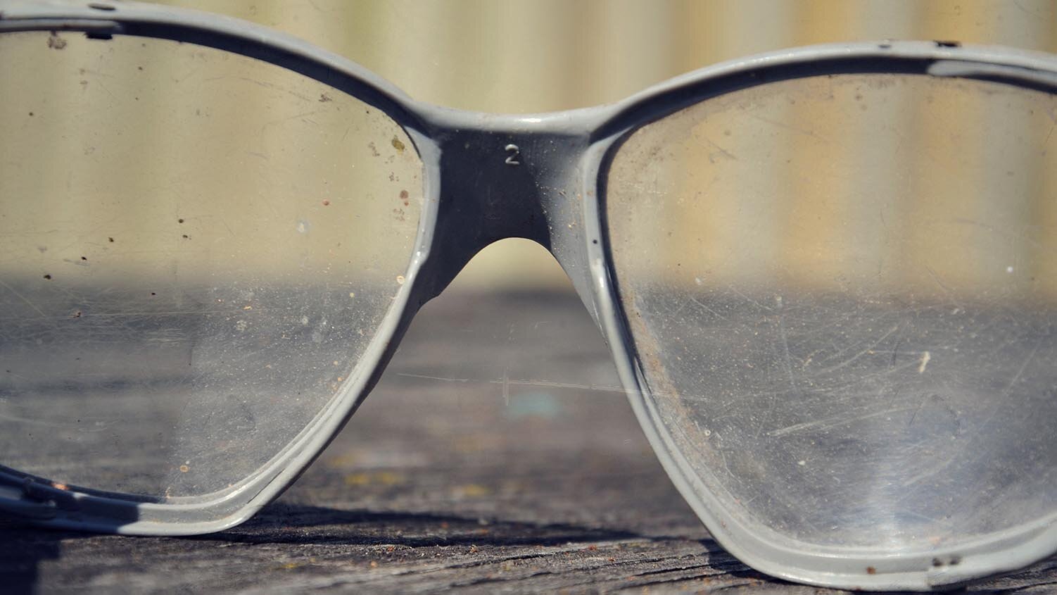 How to Remove Scratches from Safety Glasses