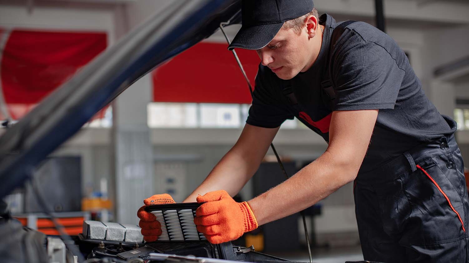Changing a Car Air Filter