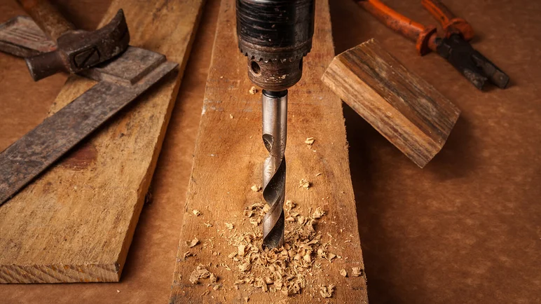How to Select the Right Drill Bit or Set