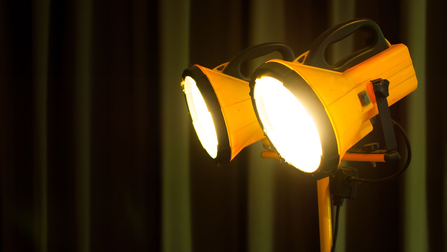 Power Up with the Right Work Lights for the Jobsite