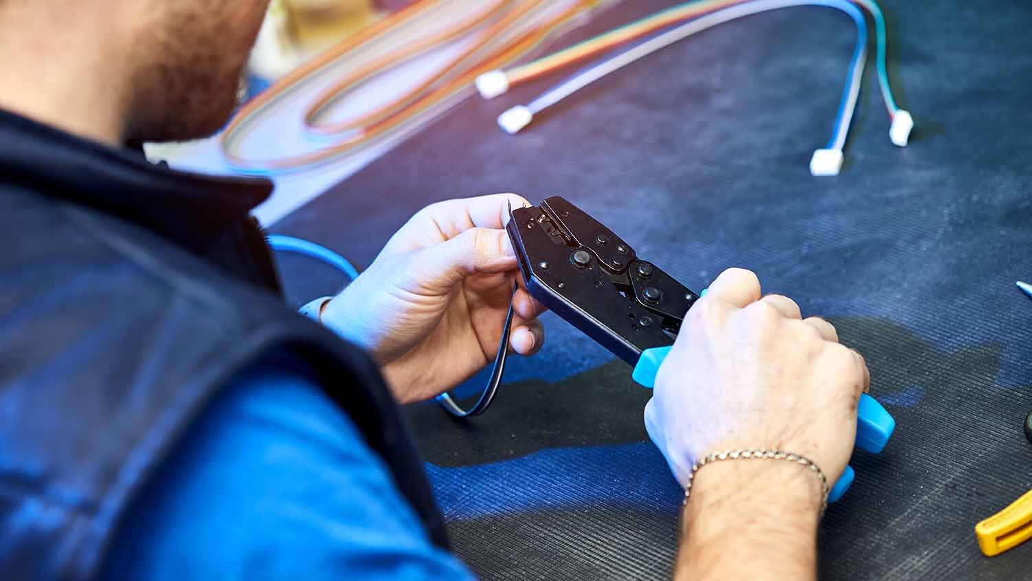 How to Crimp Wire Terminals and Butt Connectors